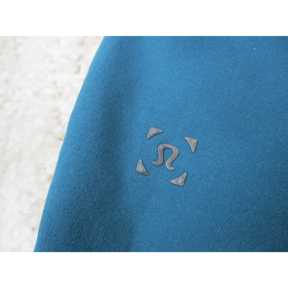 Lululemon Shorts Mens Medium M Teal Blue Pace Breaker Gym Running 10